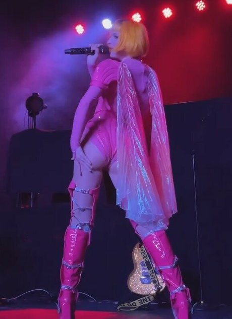 Tessa Violet xxx estrella porno recopilación