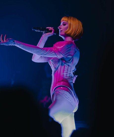 Tessa Violet mejor estrella porno fotos