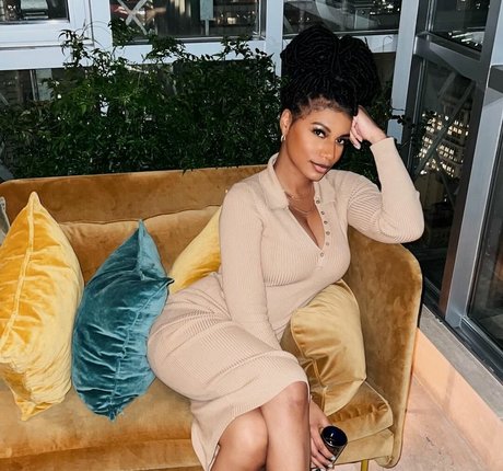 Taylor Rooks Fotoaufnahmen