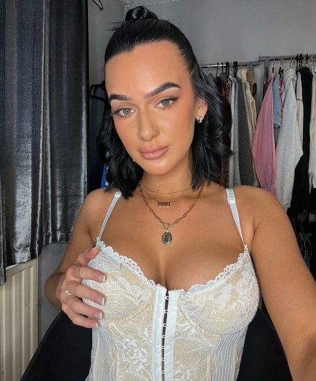 Louise Reid linda estrella imagen