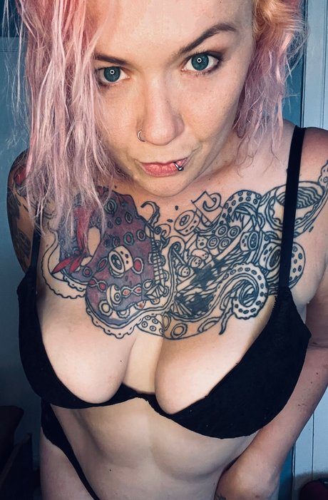 Ocean Girl estrella porno xxx galerías