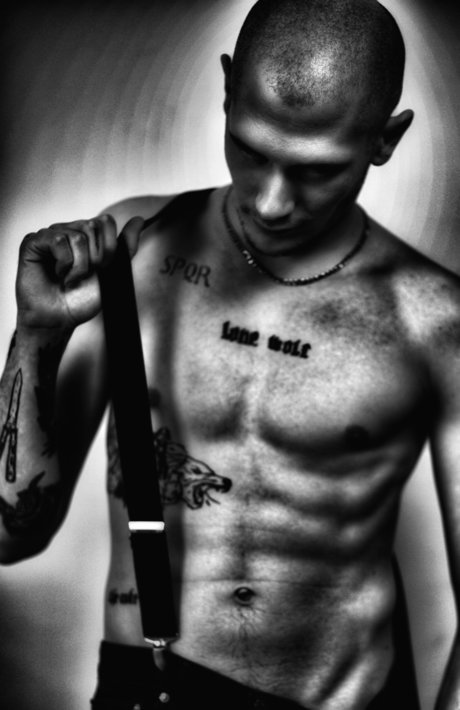 StraightToBottom modelo xxx fotos