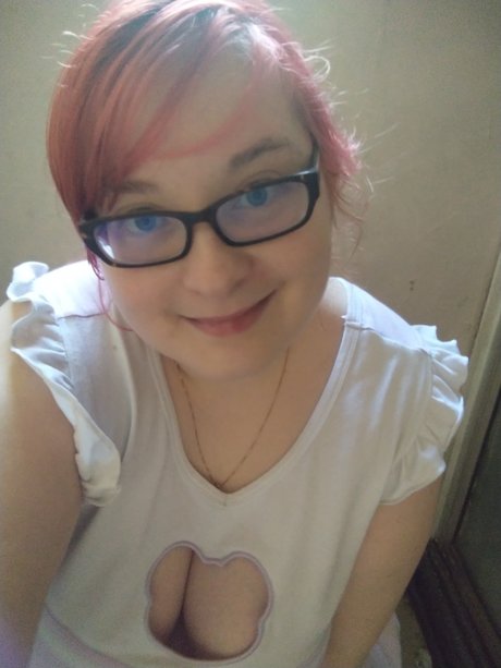 Tynie Merritt arte modelo galería