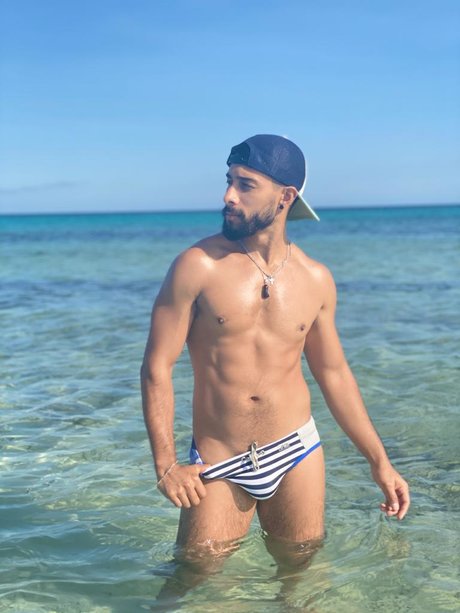 Luis G M_ actriz erótica imágenes
