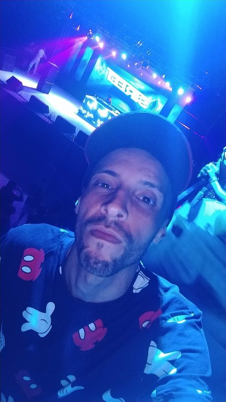 _MAGRELO CARIOCA_ estrella desnuda foto