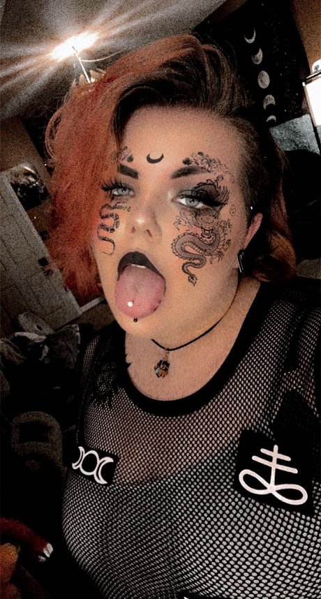 Alice K modelo superior foto