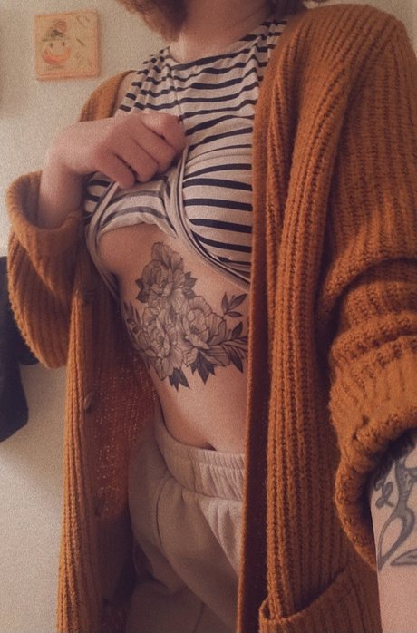 Baby Ghoul Bettie libre de estrellas imagen