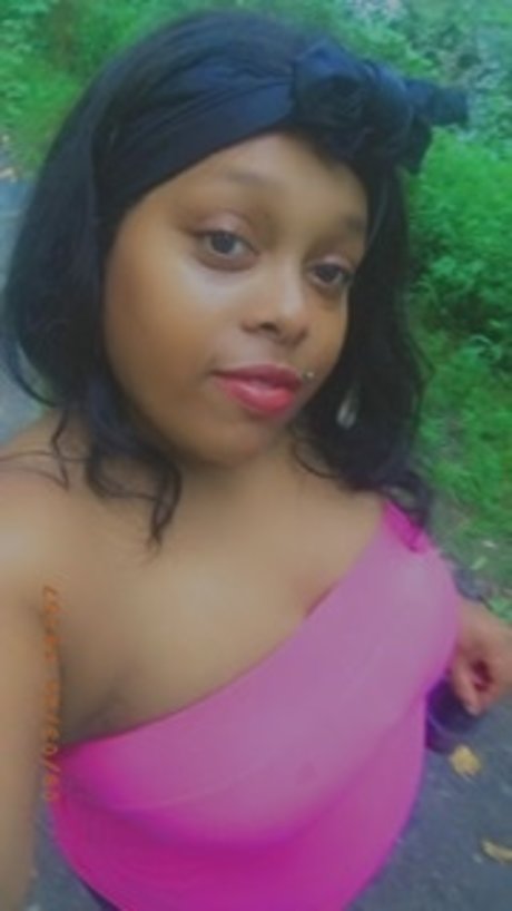 Swollogist actriz atractiva galerías