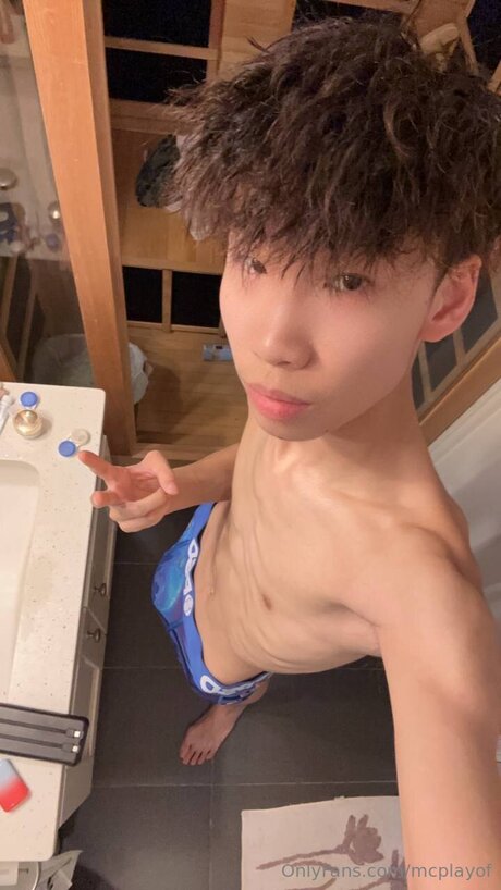 McPlayGT bonita estrella porno imágenes