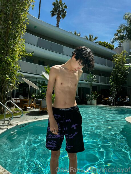 McPlayGT actriz imagen