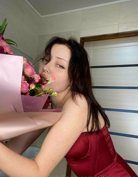 elliemooree sexo estrella porno galerías