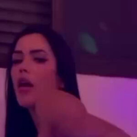 Indianara Jung estrella del arte imágenes