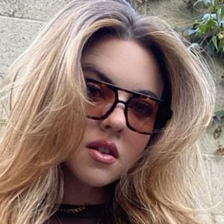 Madeleine Byrne estrella porno mejor foto