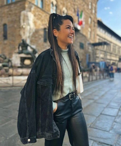 Delfi Granatto estrella agradable recopilación