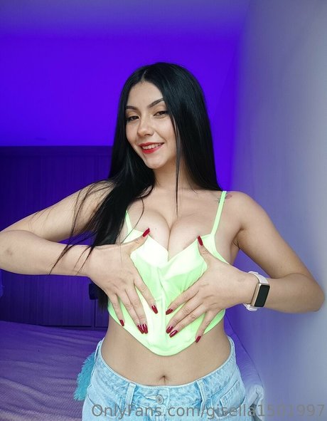 gisella1501997 modelo desnudo recopilación