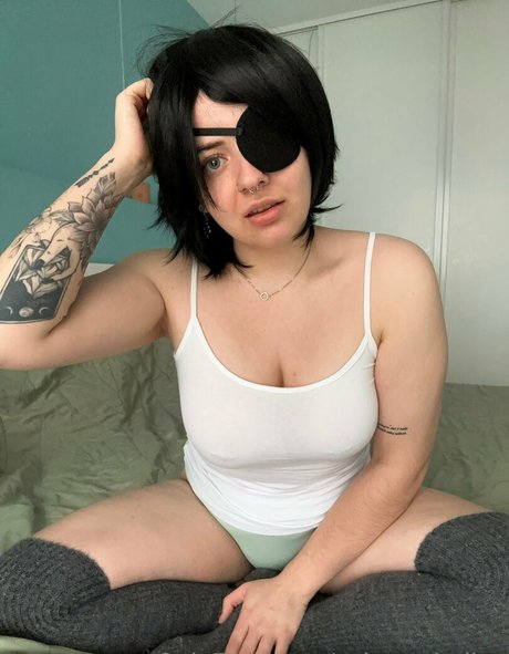 salems hailey modelo erótico foto