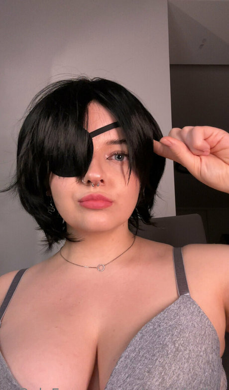 salems hailey estrella libre archivo