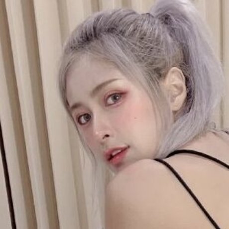 Khunkeekie actriz porno galería