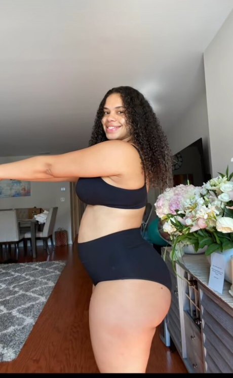 Walessa Munoz modelo mejor foto