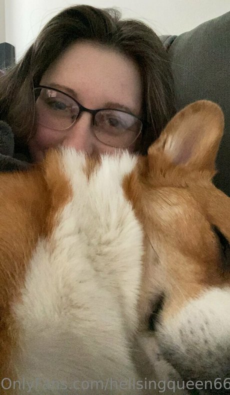 hellsingqueen666 modelo gratis archivo