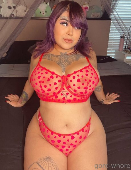 gore whore estrella porno galería