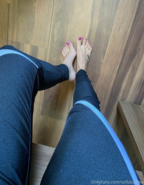 sofialutfree modelo agradable galerías