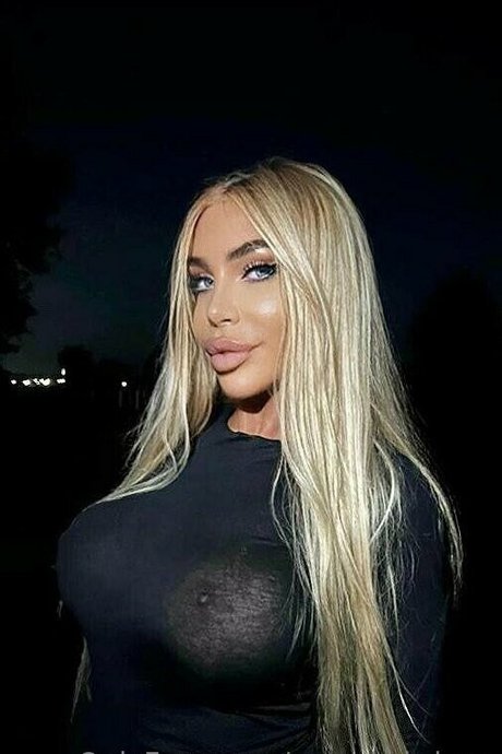 onlyfans de asiáticas de grandes tetas arriba hermosa fotos