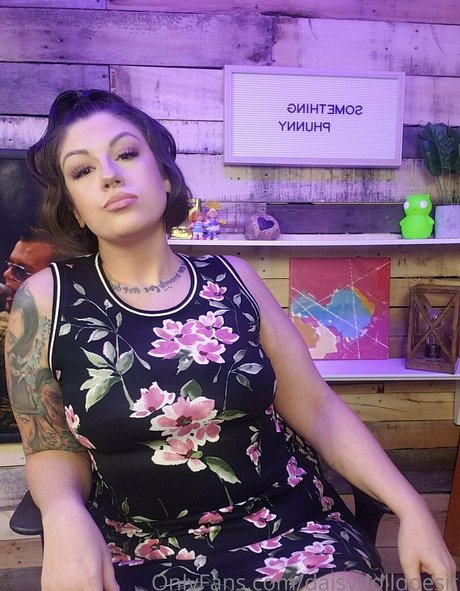 daisydolldoesit desnudos de modelos imágenes