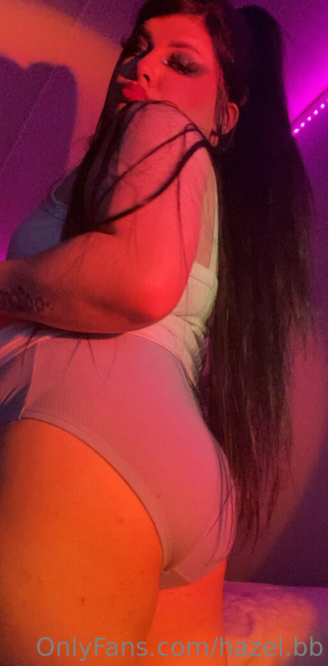 hazel bb estrella porno exclusiva galería