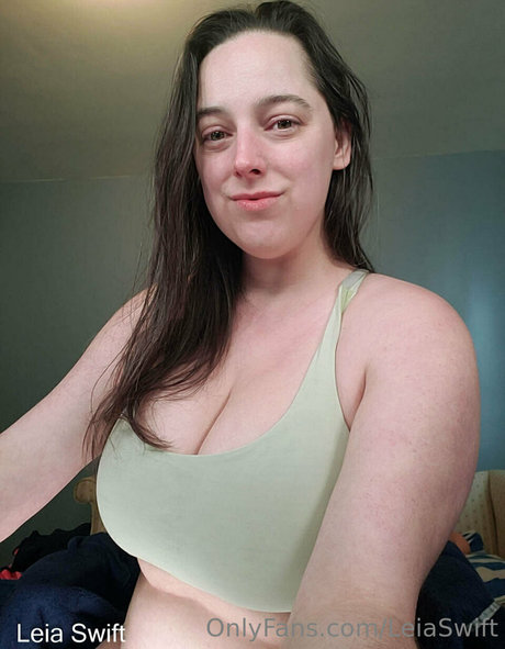 leiaswift estrella porno bonita fotos