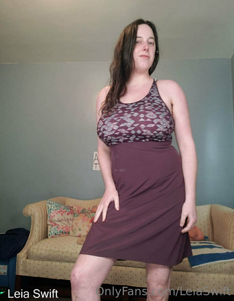 leiaswift bonita modelo recopilación