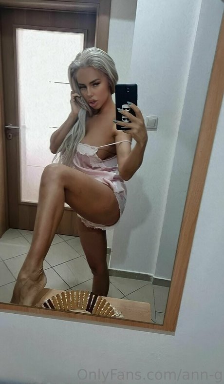 Ann G modelo de alta calidad archivo