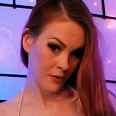 missemberskye estrella porno exclusiva fotos