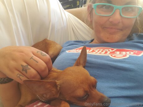 Beach Chick 321 estrella desnuda galería