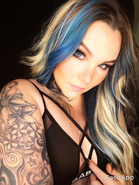 Jade Leclaire modelo erótico galería