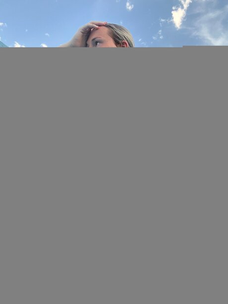 Luna en leo_ libre de estrellas fotos