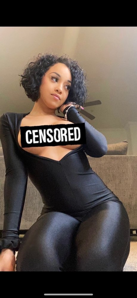 4ever Ambi hermosa actriz imagen