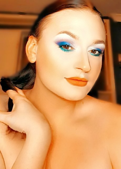 TS Mistress Sasha Anderson_ estrella porno en alta definición archivo