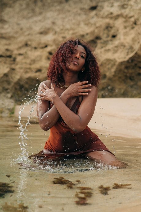 Mona Moore estrella imágenes