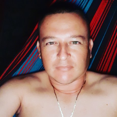 esclavo gay onlyfans bonito pornografico foto