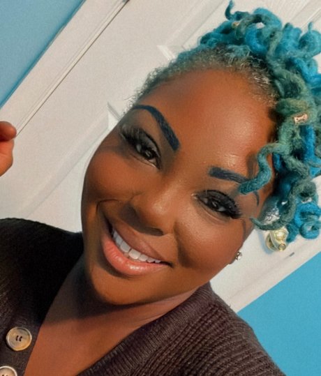 Ms Charlie Blunts estrella porno gratis foto