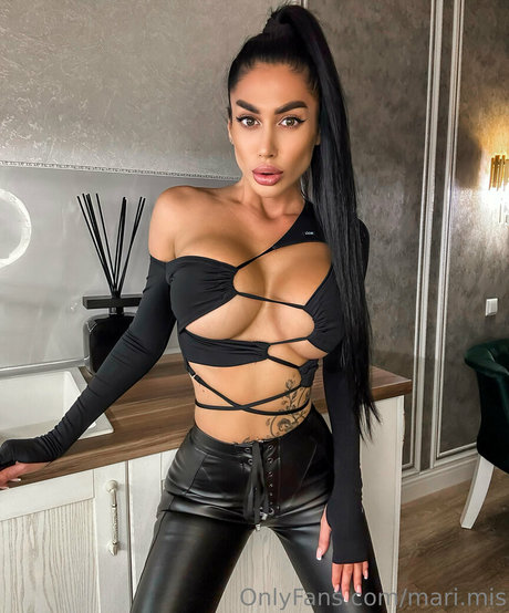 mari mis actriz atractiva recopilación