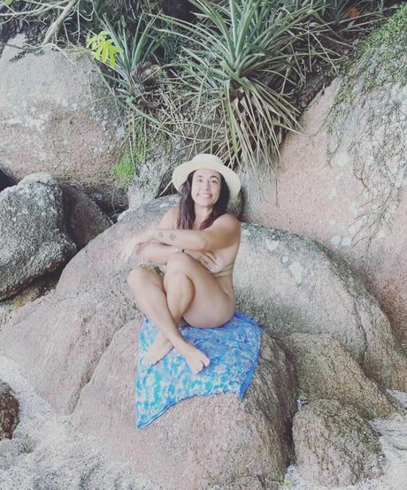 Denise Butterfly estrella porno de arte galería