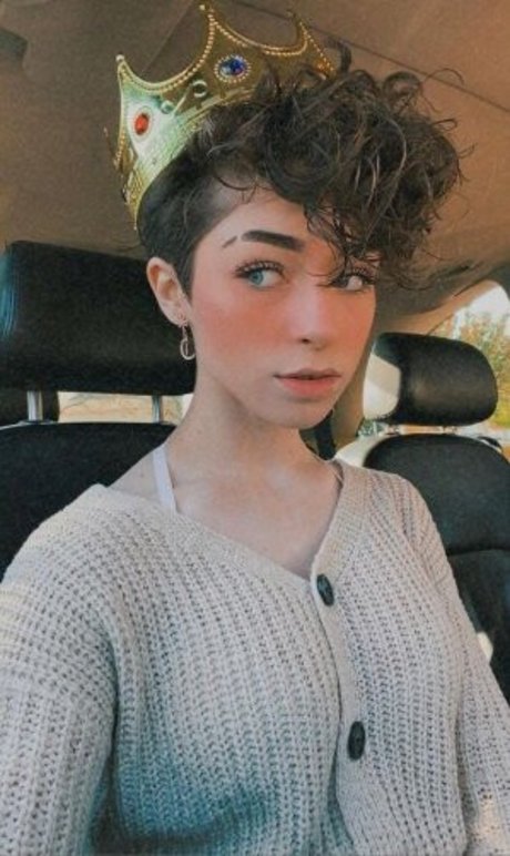 graceful addison estrella porno desnuda archivo