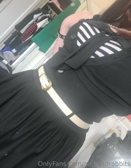 alexandrabbits hermosa estrella porno galería