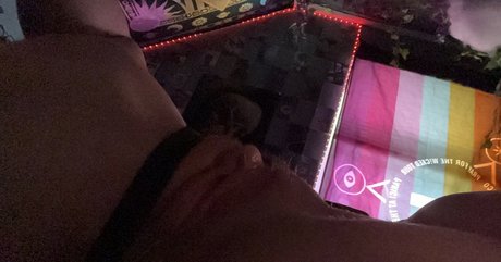 Urcreepygf estrella desnuda foto