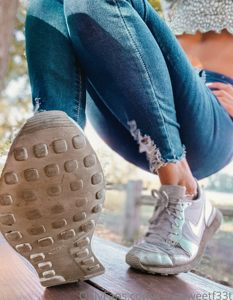 novasweetf33t modelo xxx galería