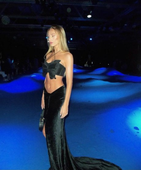 Ester Exposito estrella porno adulto archivo