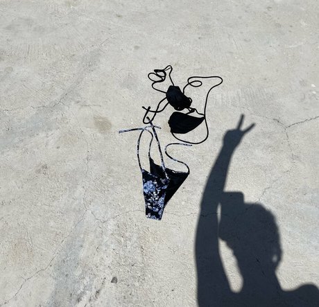 onlyfans de pequeñas tetonas desnudos sexys imagen