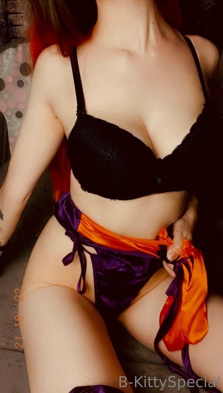 b kittyspecial actriz adulta galería